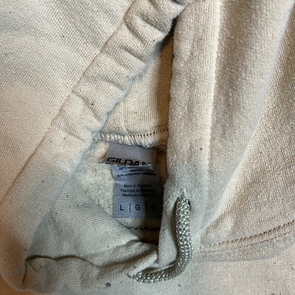 Yeezus Gildan Hoodie Men’s Size Large - Picture 6 of 8